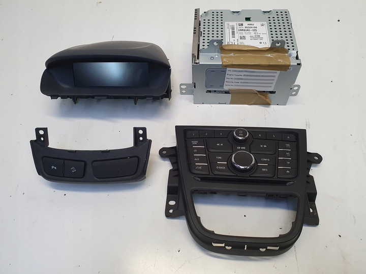 фото №1, Opel mokka радіо cd 400 95324199 набір