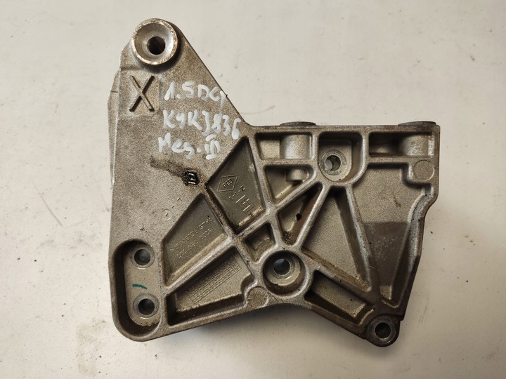 фото №1, Лапи кронштейн двигателя renault 1,5 dci 8200739777