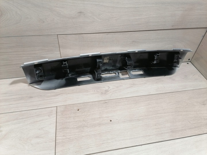 фото №9, Peugeot 2008 ii накладка планка кришки зад 9828080080