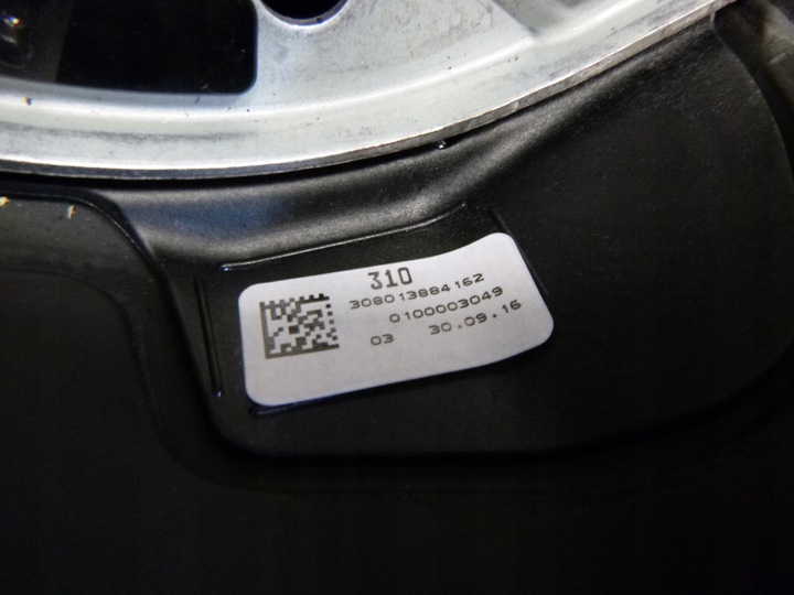 фото №10, Mercedes c клас w205 amg кермо мульті пелюстки нова оригінал