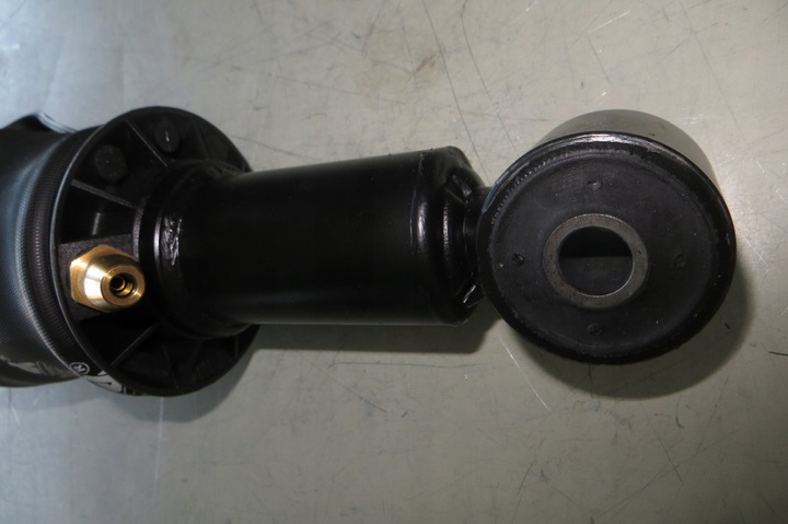 фото №3, Амортизатор подушка кабіни scania 3 4 6170003617