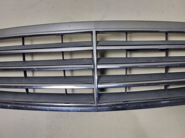 фото №3, Mercedes c-klasa w203 00-07 решётка радиатора решётка a2038800123