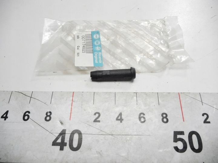фото №9, Штекер свечи накаливания fiat croma оригинальный номер 71749523