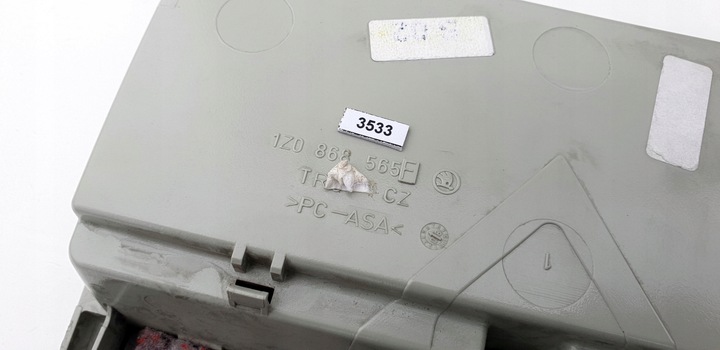 фото №13, Skoda fabia roomster octavia 2 ii бардачок na очки потолок оригинал!