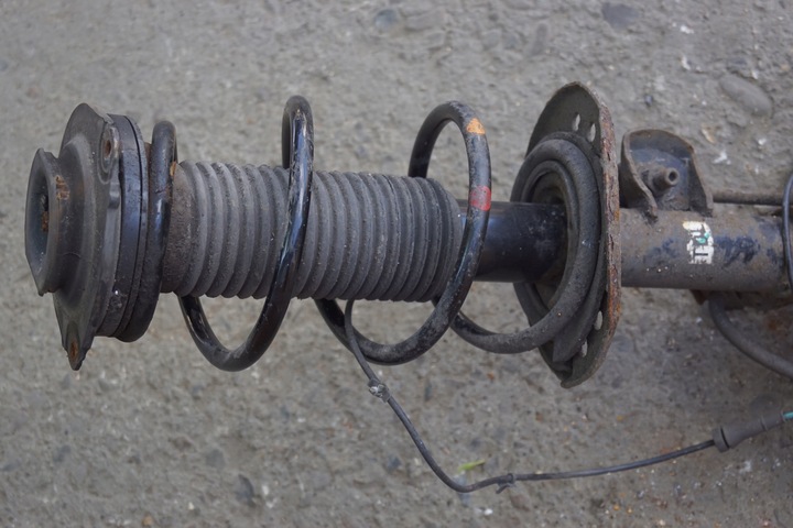 фото №6, Поворотна опора амортизатор лівий перед nissan juke f15 i