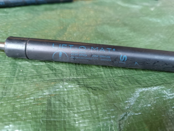 фото №10, Smart fortwo 450 i 113000013 приводы крышки багажника зад комплект