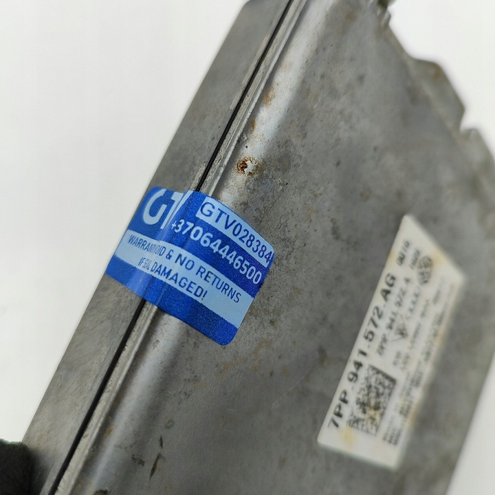 фото №4, Porsche macan 95b 2021 модуль керуючий statecznikiem led