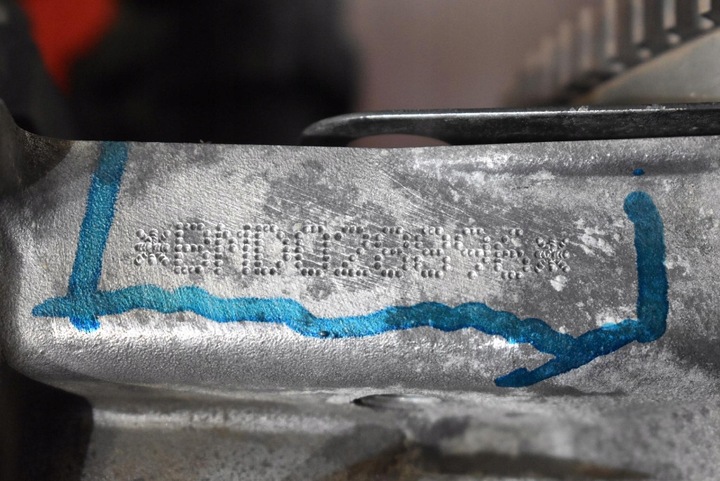 фото №15, Двигун стійка бензиновий bmd vw polo 4 iv 9n 1.2 6v 54 km 01-05 kompresja