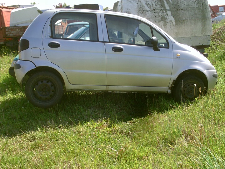 фото №9, Daewoo matiz 0.8 педалі комплектні i інші двері колір срібний лампи бампер