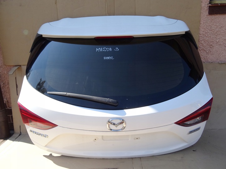 фото №1, Mazda 3 крышка зад