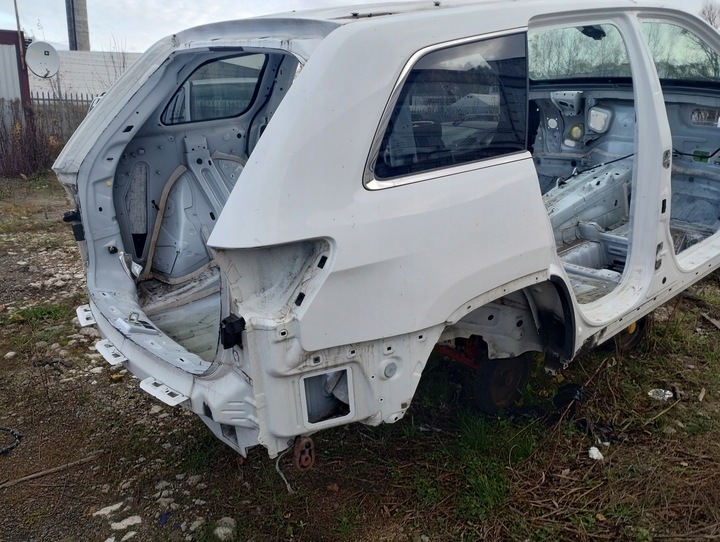 фото №1, Jeep grand cherokee wk2 четверть крыло зад задняя правая левая обшивка pas