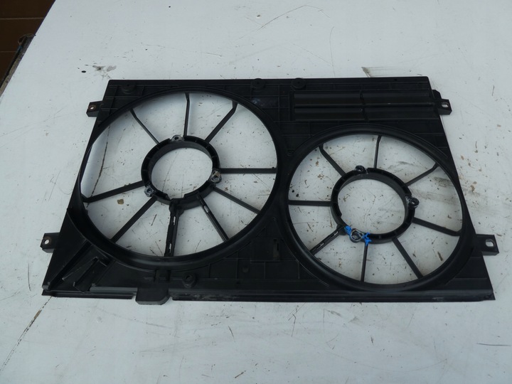 фото №1, Корпус вентилятора 1k0121207aa vw seat skoda