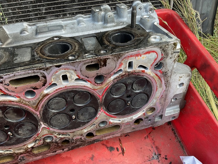 фото №8, Головка комплектная валы volvo v60 v70 xc60 p31430110 2.0l дизель 2015