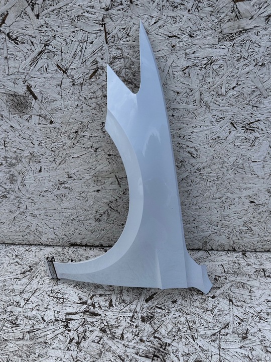 фото №1, Passat b8 r-line крыло левый переднее перед белый lc9a