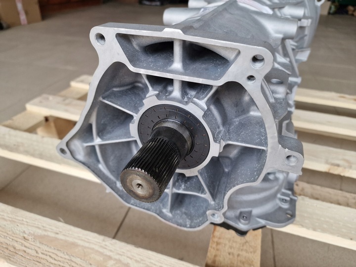 фото №7, Коробка передач коробки передач bmw 24005a97011 новая aso 8hp51x g20 g22 g30 g32 g01 g02