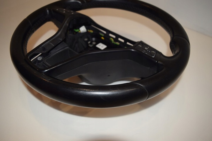 фото №8, Mercedes glk x204 рестайлінг a218 cls кермо мультифункція шкіра