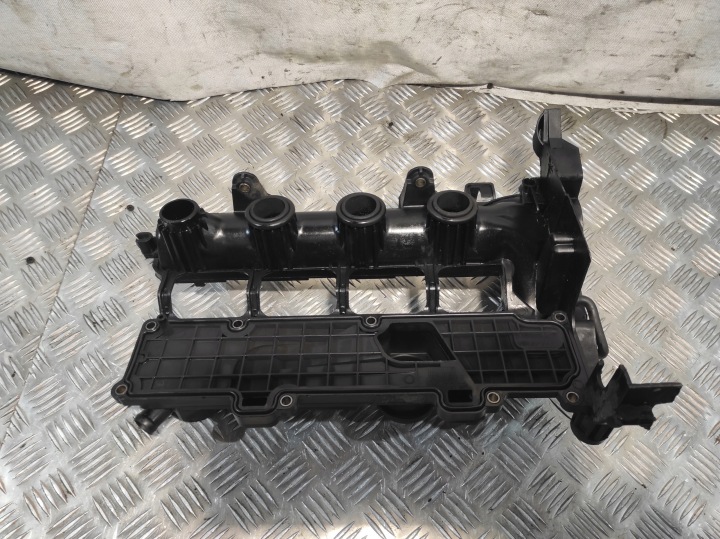фото №5, Крышка клапанов toyota aygo i 1.4 d 54 km 96-483-15780