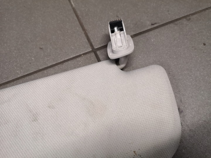 фото №5, Захист сонцезахисна ліва audi a6 c6 4f0857551