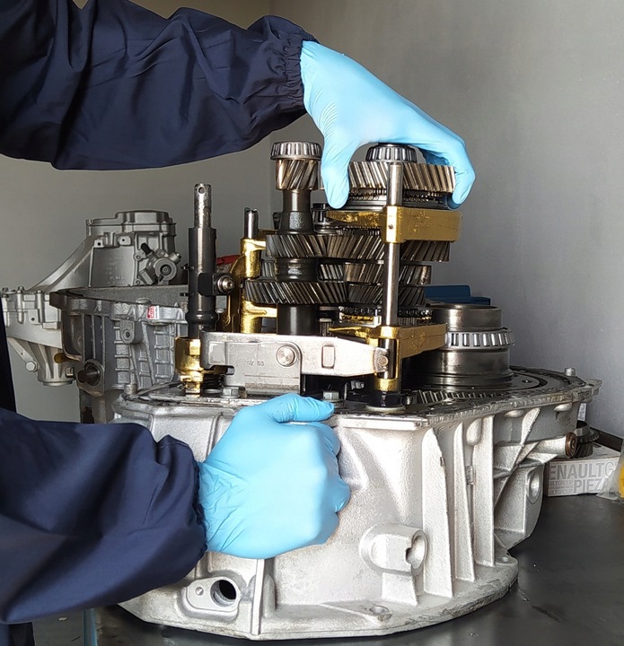 фото №6, Коробка передач коробки передач volkswagen touran 1.6 fsi 5 + масло