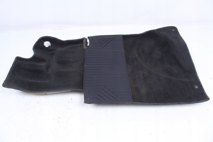 фото №2, Ковёр обивка перед mercedes w124 купе 90r.