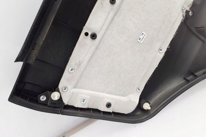 фото №9, Боковина задніх правих двері chevrolet aveo sedan t200 96980178 1.21l