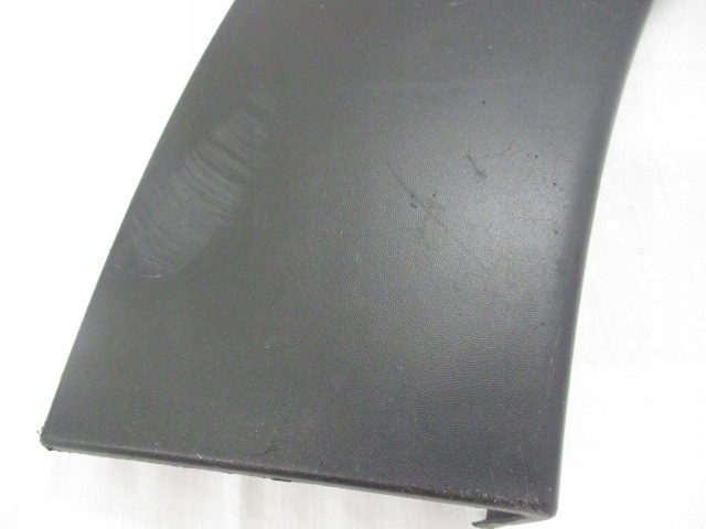 фото №2, Citroen c4 cactus планка крила права задня зад