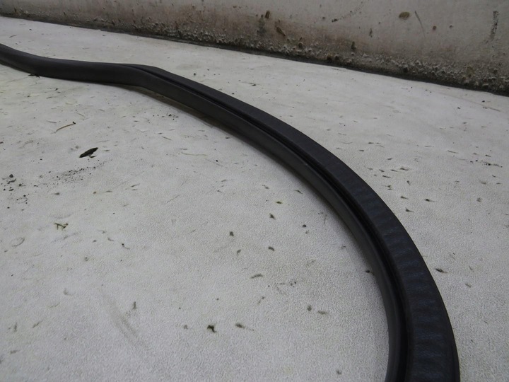 фото №7, Прокладка двері лівий праві зад volvo v40 ii