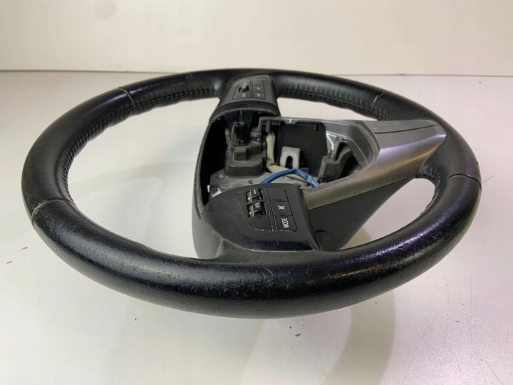фото №12, Руль кожаный многофункциональная mazda 5 cw