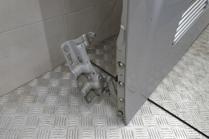 фото №9, Mercedes w203 капот крышка двигателя