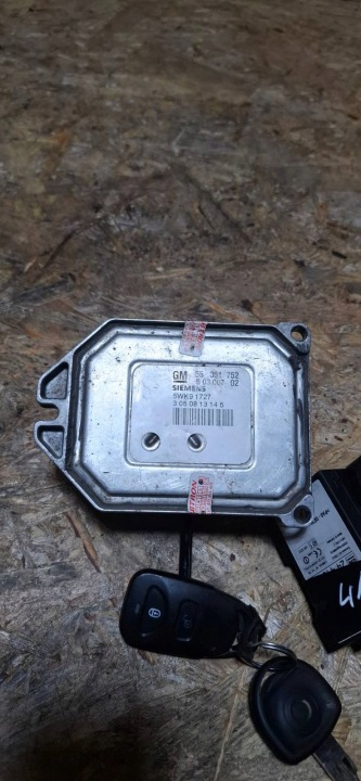 фото №6, Блок управления  комплект стартовый opel zafira a 55351752