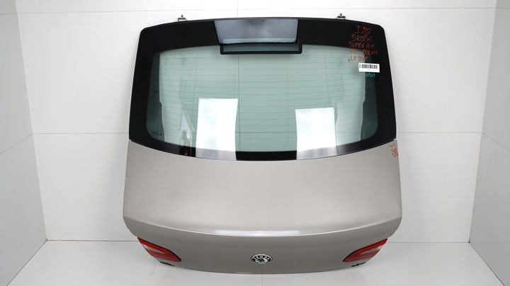 фото №1, Крышка багажника зад skoda superb ii 08-13r lf8h