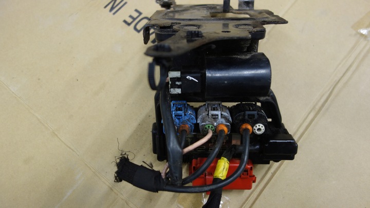 фото №1, Коробка запобіжників citroen c5 iii x7 3.0 hdi