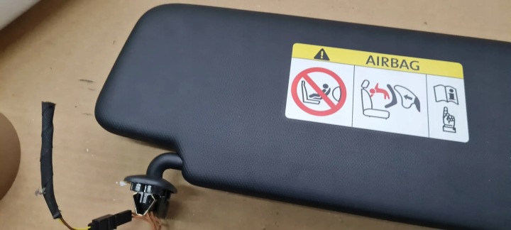 фото №13, Q5 80a захист козирок сонцезахисна ліва sline 8v5857551aa