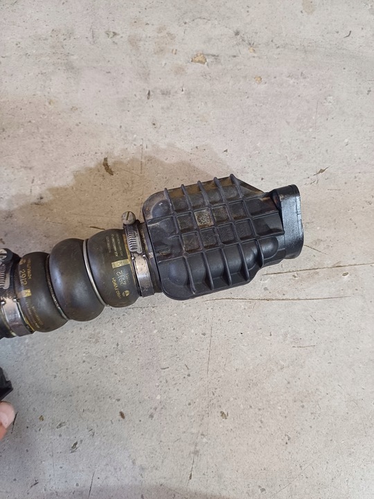 фото №4, Труба шланг воздуха peugeot, citroen 1.6 e-hdi 12- nr. 9678406580