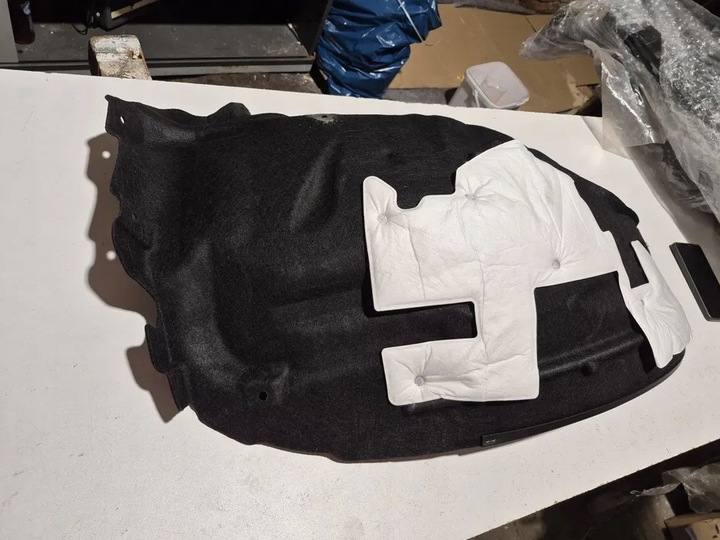 фото №5, Підкрилок праві перед new evoque.