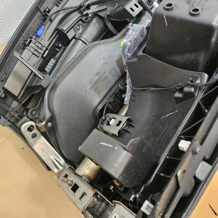 фото №14, Peugeot 3008 ii 5008 ii рестайлинг консоль торпедо капот подушка ремни