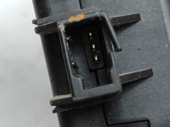 фото №12, Двигунчик klapek колектора nissan almera tino v10 3c27030850 2.2l дизель