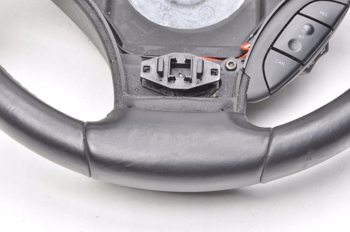 фото №10, Aston martin db9 кермо шкіряний d2r3a