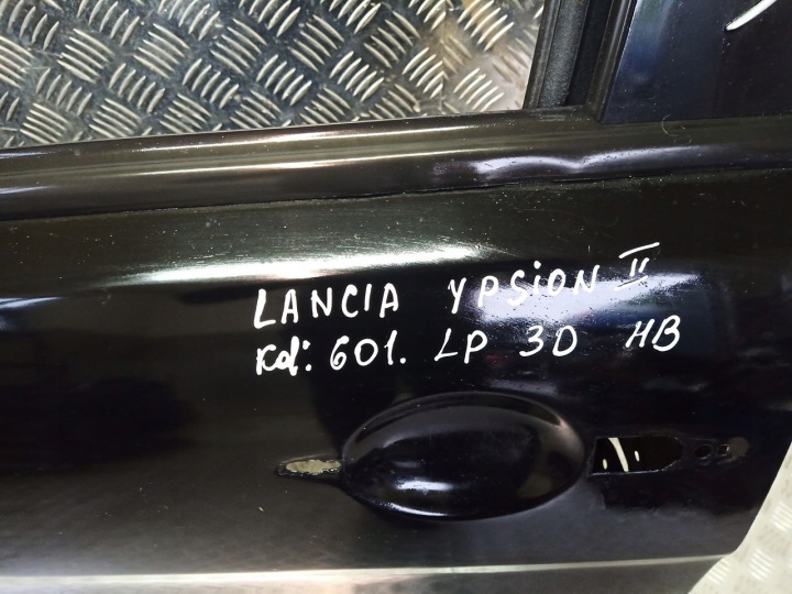 фото №7, Двері ліві перед lancia ypsilon ii 601