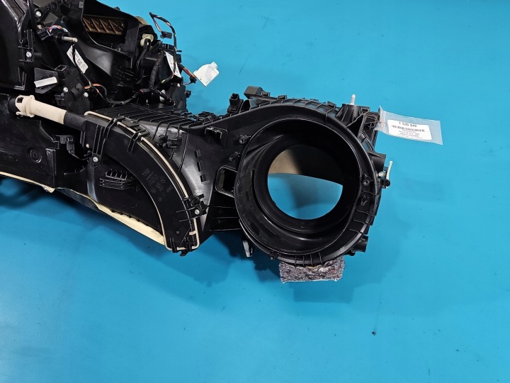 фото №10, Отопитель bmw f34 gt 24540010 t95533503 026-1382795 9325142-03 европа