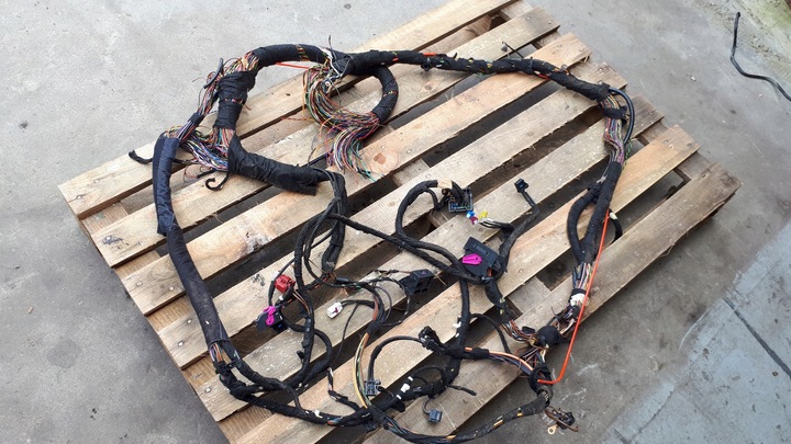 фото №1, S7 4g a7 жгут установка усилителя bose a6 c7