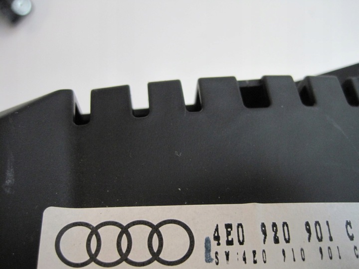 фото №9, Спідометр  корпус скло audi a8 d3 4e0 4e0920901c