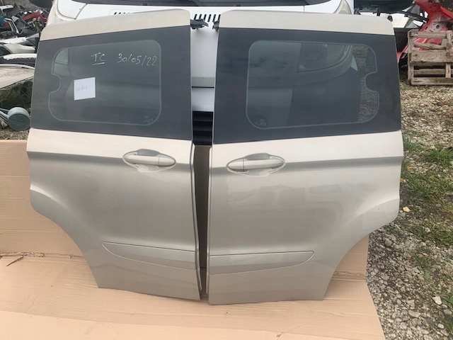 фото №1, Ford courier 14r- двері prawe-lewe зад задні оригінал.