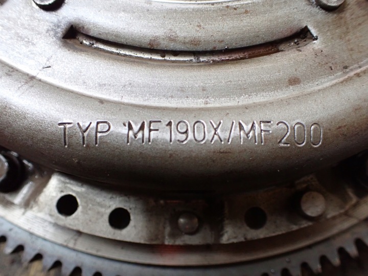 фото №7, Комплект сцепления koło vw polo iv 1,4 16v b 2008 lc9z 03c141025d 7784