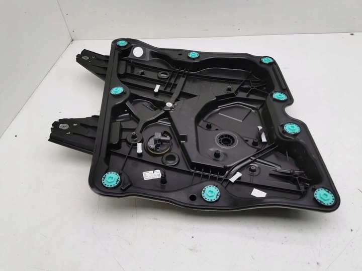 фото №5, Volkswagen golf viii 2022 механізм підйому скла передній