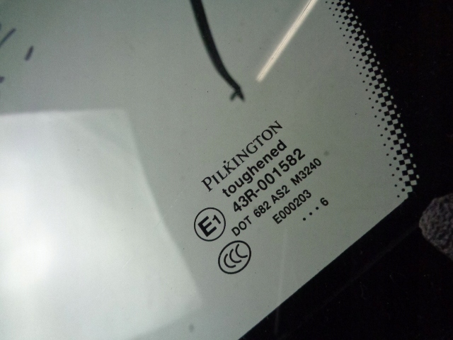 фото №4, Стекло стекло дверь левый зад jaguar s-type 2006 год