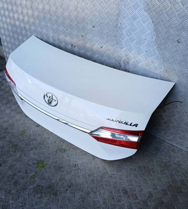 фото №10, Toyota corolla xi e16 e18 крышка задняя багажника зад sedan kol 040 2013-