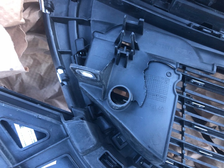 фото №6, Mercedes 293 eqc решітка решітка радіатора + led