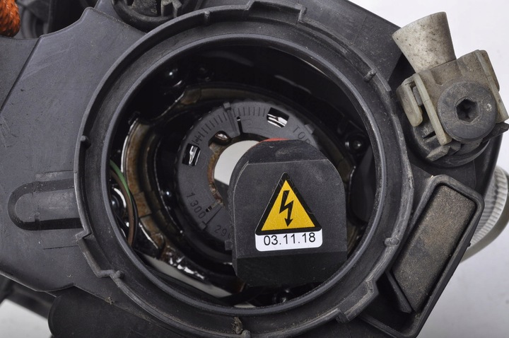 фото №10, Mazda 6 i gg лампа правая передняя правые перед ксенон европа