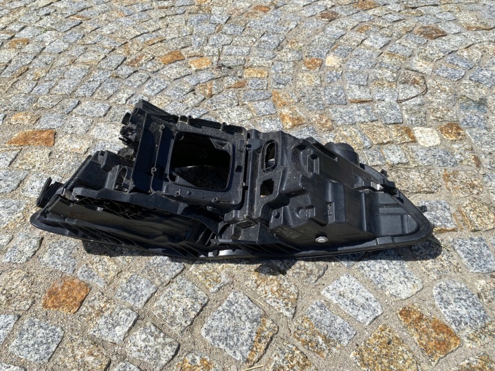 фото №13, Audi rs6 c7 4g рестайлинг корпус правая фара matrix 4g0941036b оригинал